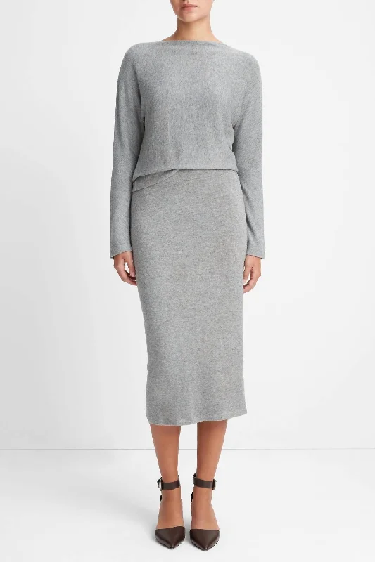 Women's Layered Outfit Cozy Midi Skirt In Silver Dust