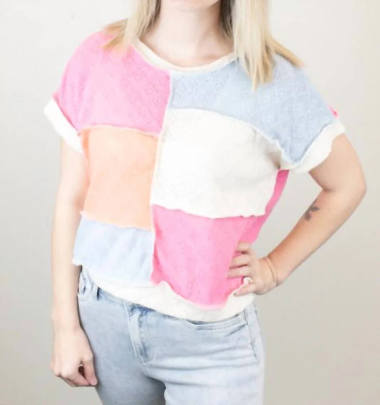 Women's Holiday Clothing Colorblock Sweater Knit Top In Pink Multi