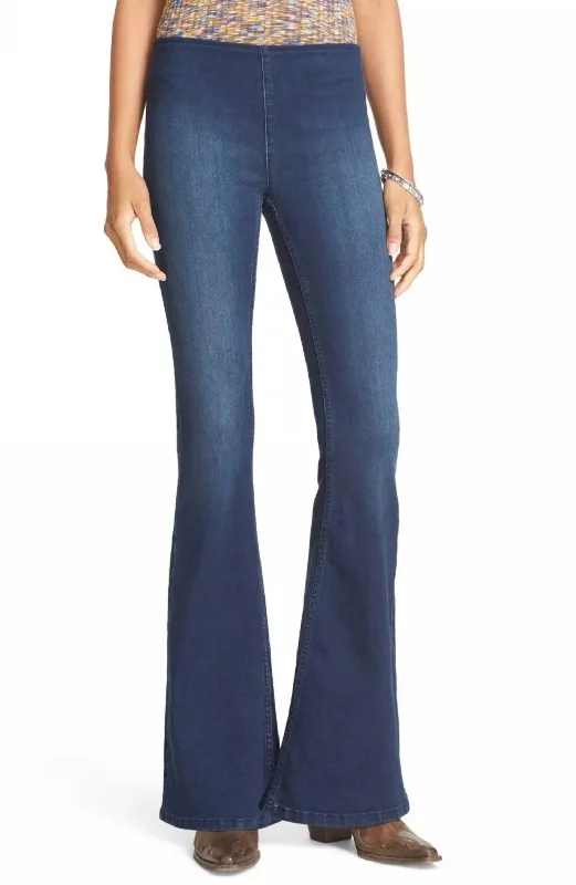 Elegant Women's Evening Garments Women's Penny Pull-On Flare Jeans In Denim Blue