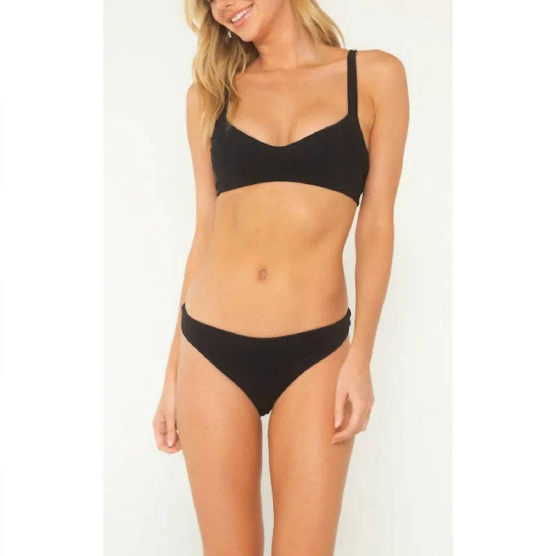 Clothing For Women Solid Willa Bikini Top In Black