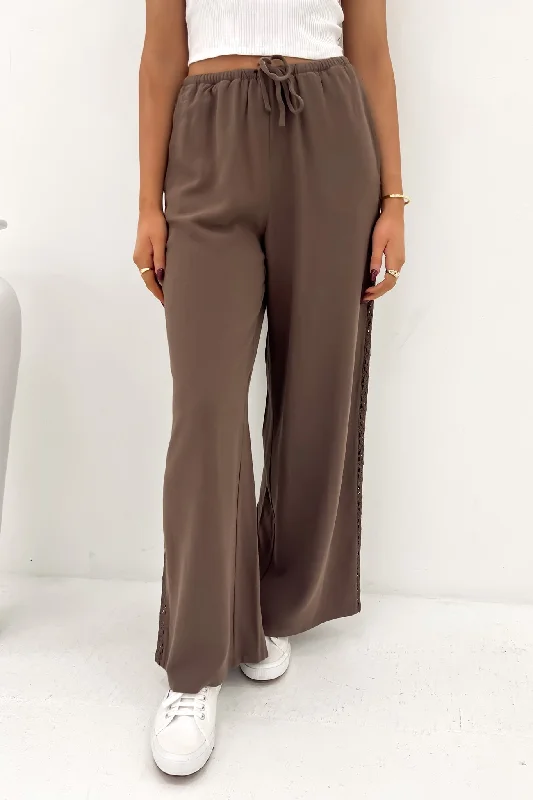 Fashionable Women's Casual Apparel Toledo Pant Brown