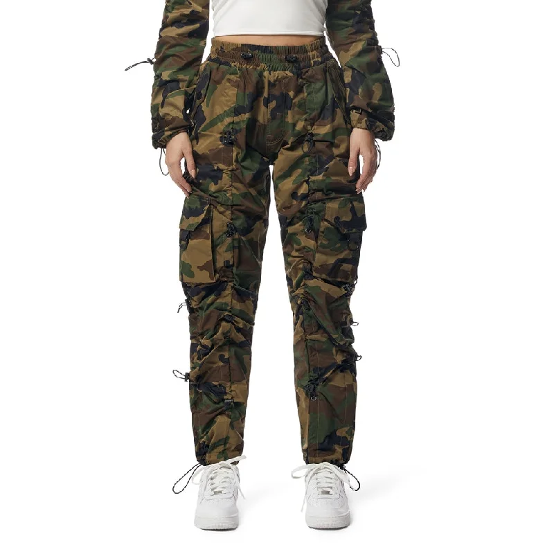 Women's Tailored Outfit High Rise Multi Bungee Windbreaker Joggers - Wood Camo