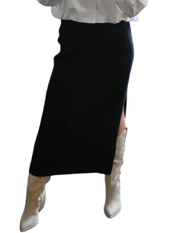 Women's Casual Apparel For Weekends Jolene Skirt In Black