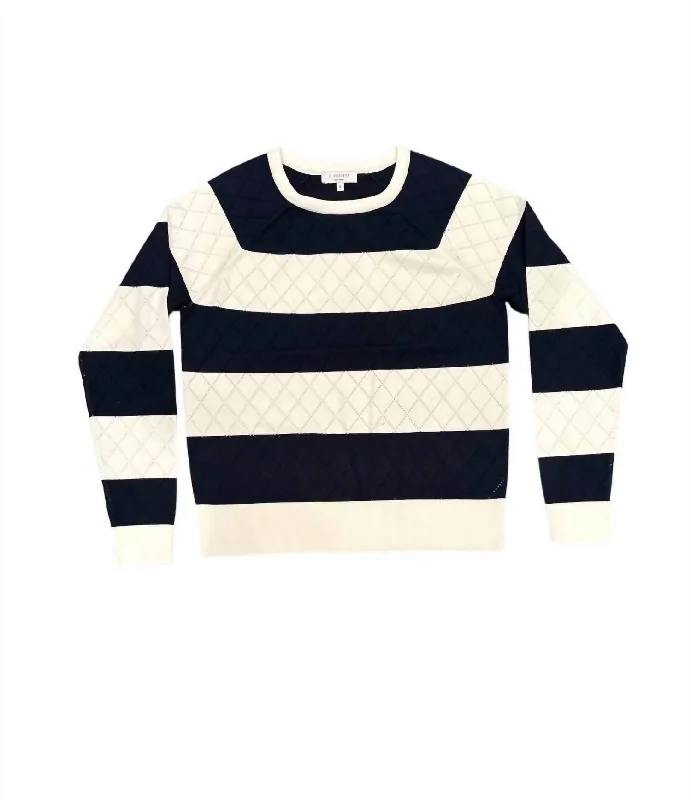 Women's Outfit Women's Wide Stripe Sweater In Navy/white