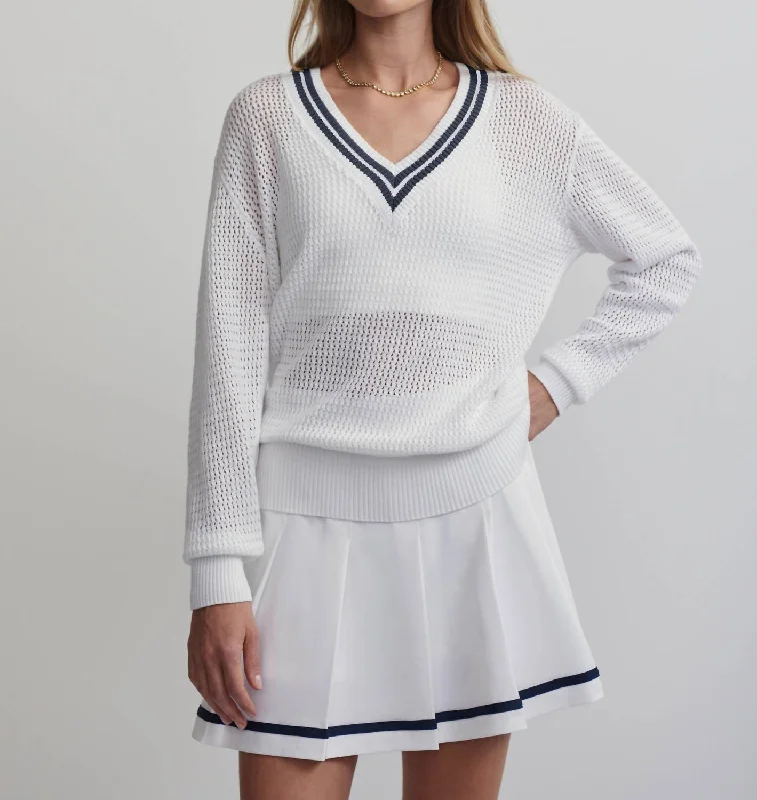 Charming Women's Holiday Apparel Hadley Knit Sweater In White/blue Nights