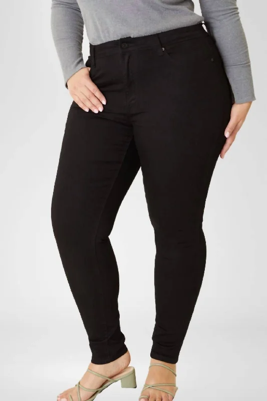 Trendy Outfits For Ladies Plus High Rise Skinny Jeans In Black